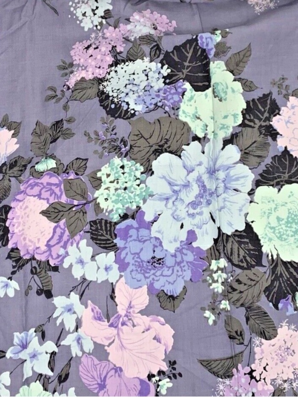 Vintage Everfast Fabrics Pale Purple Dark Floral 1 yard + 24"L x 34" W Cotton